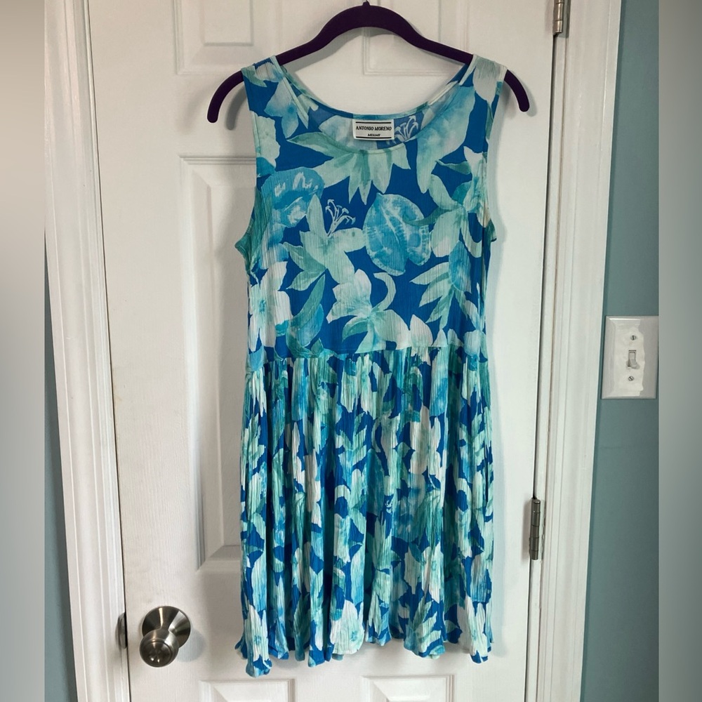 Antonio Moreno Miami Tropical Print Crinkle Sun Dress Size Small Blues & White